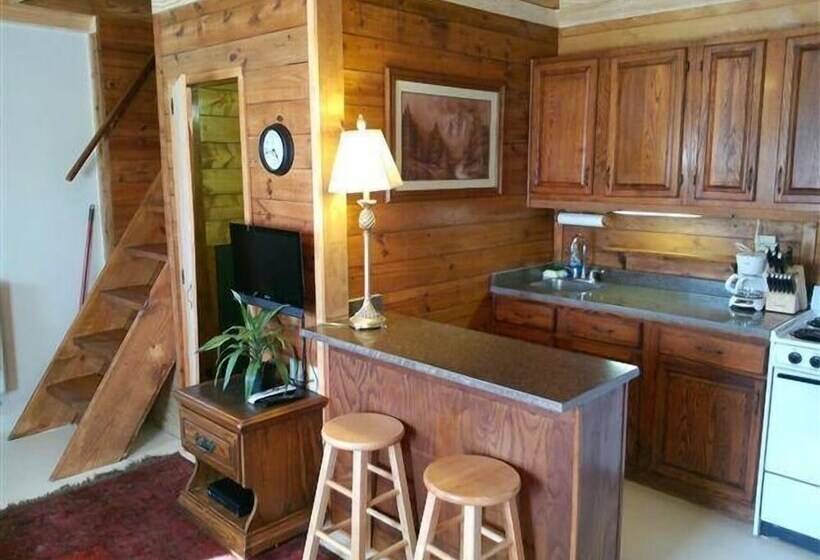 Sandy River Adventure Resort