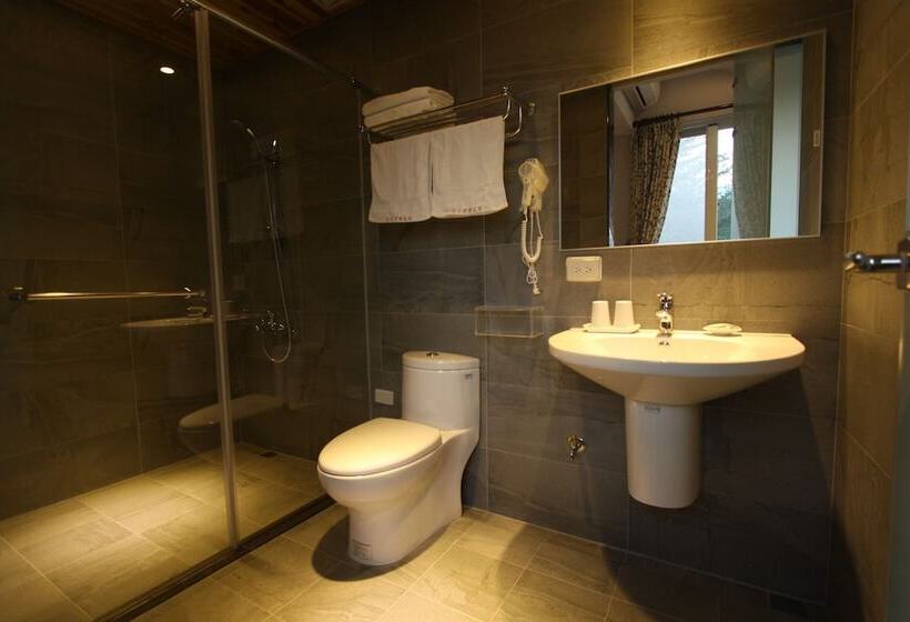 تختخواب و صبحانه Joy Garden