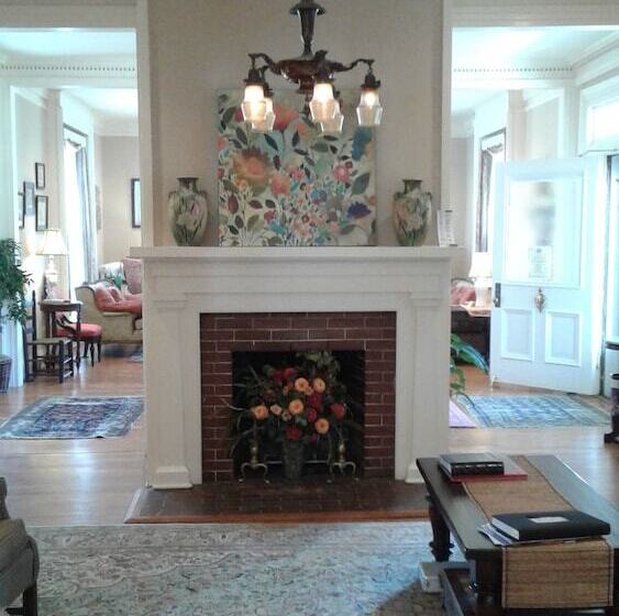 住宿加早餐  The Boxley Place Inn