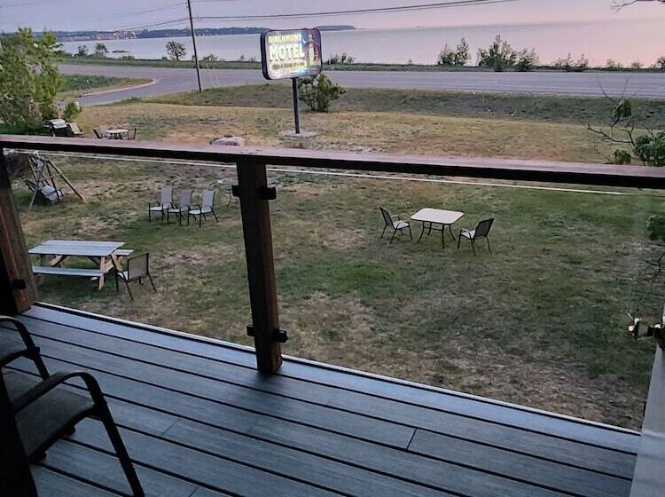 فندق على الطريق The Birchy, Adventure Lodging By Base Hospitality Group