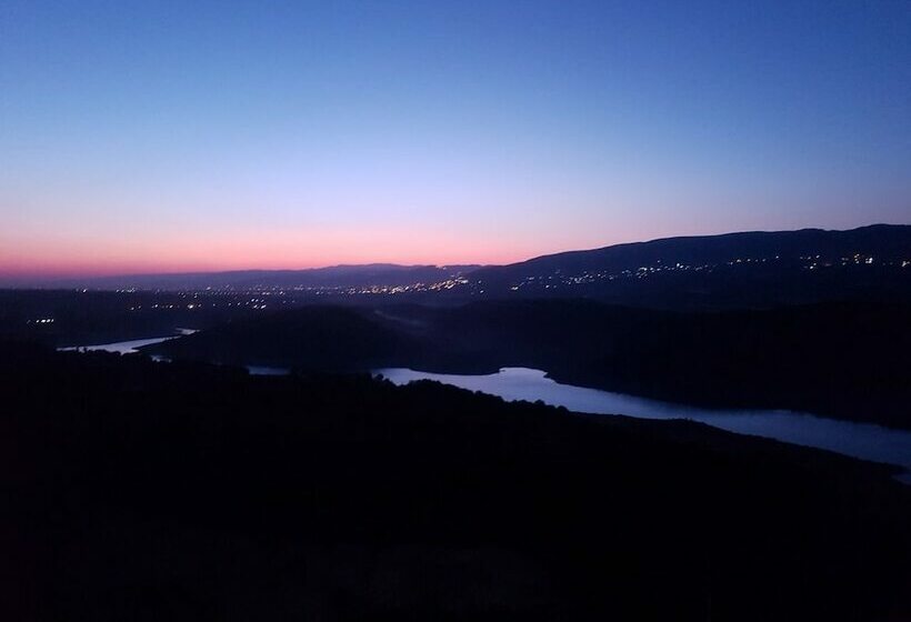 هتل Blue Lake