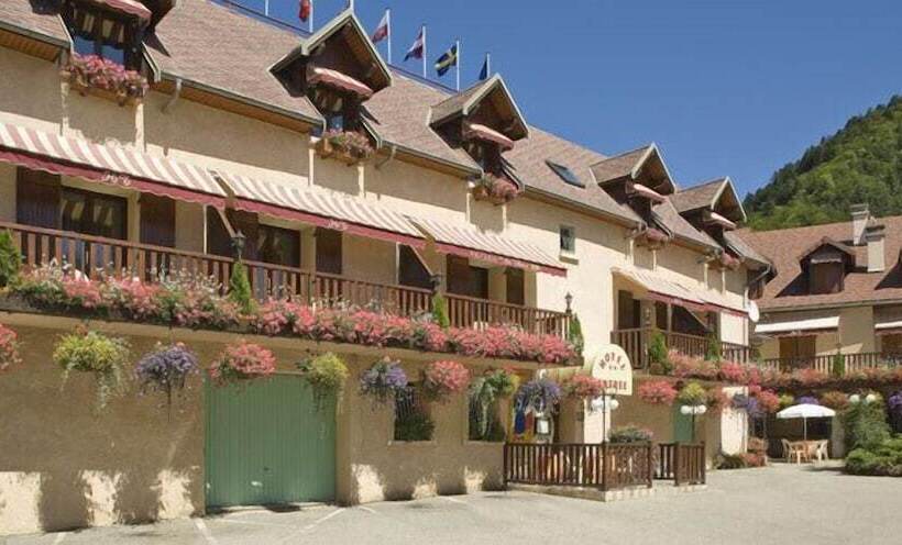 Отель Hôtel De La Petite Poste
