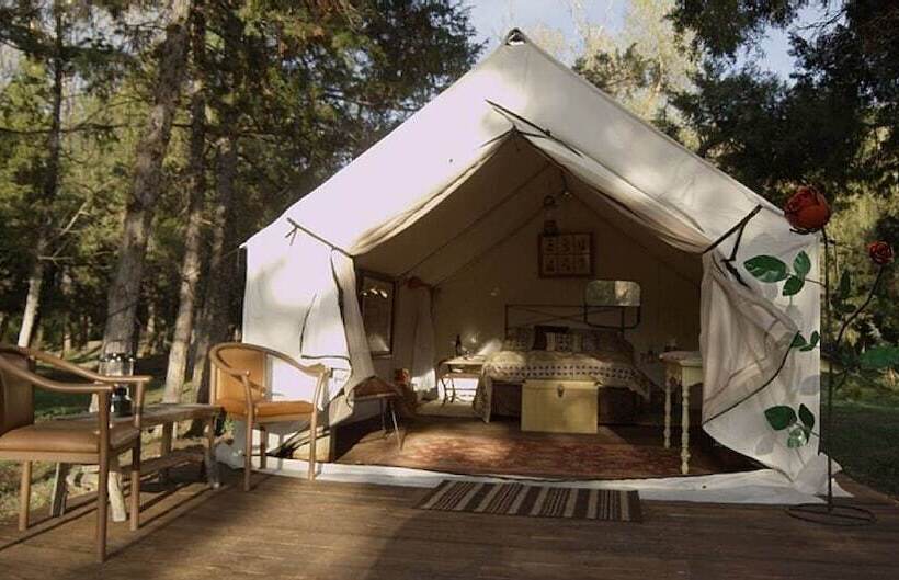Отель Norwegian Wood Ranch