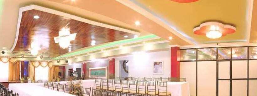 فندق Sarmiento Imperial