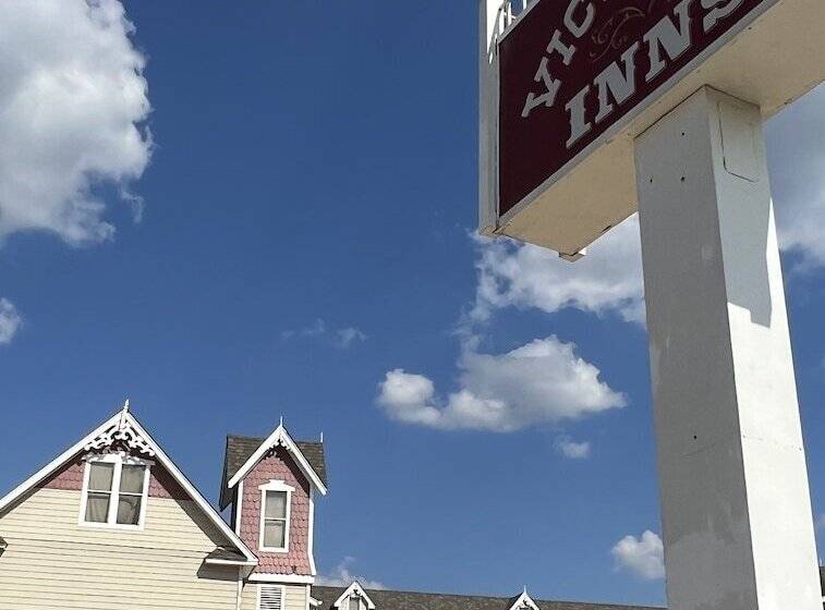 فندق على الطريق Victorian Inn