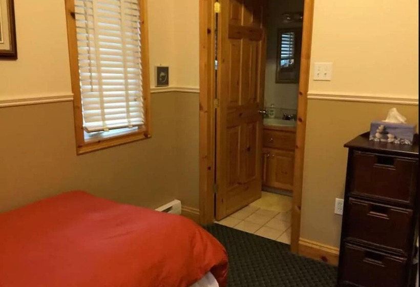 Salmon Pool Inn