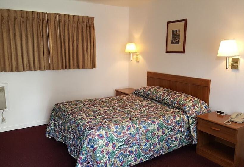 Tall Winds Motel