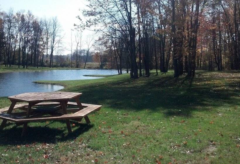 مبيت وإفطار Saint Huberts Lodge