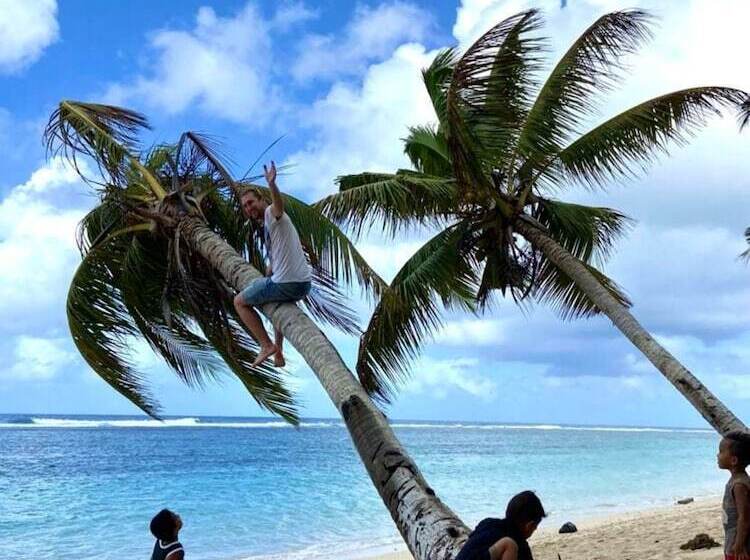 هتل Faofao Beach Fales