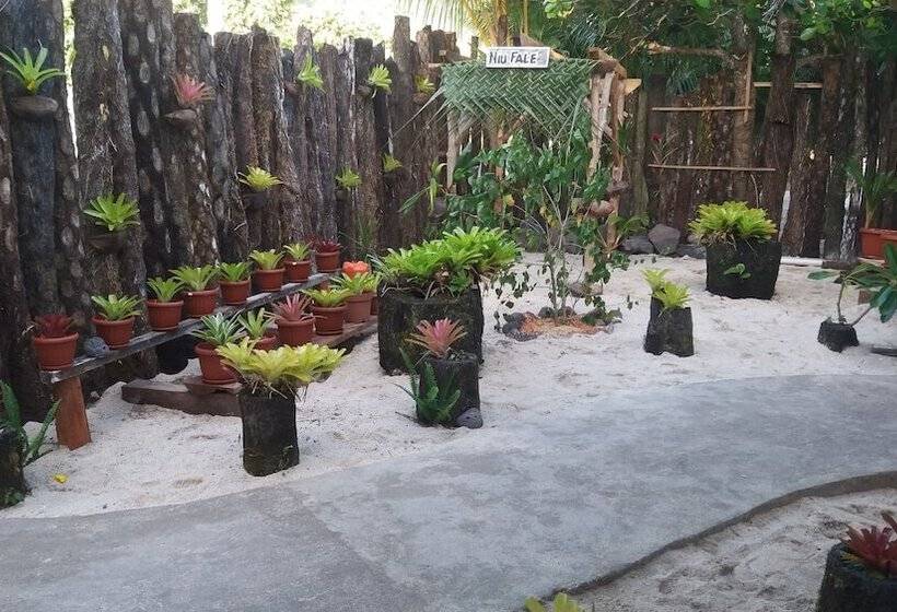 هتل Faofao Beach Fales