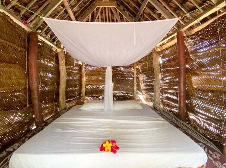 هتل Faofao Beach Fales