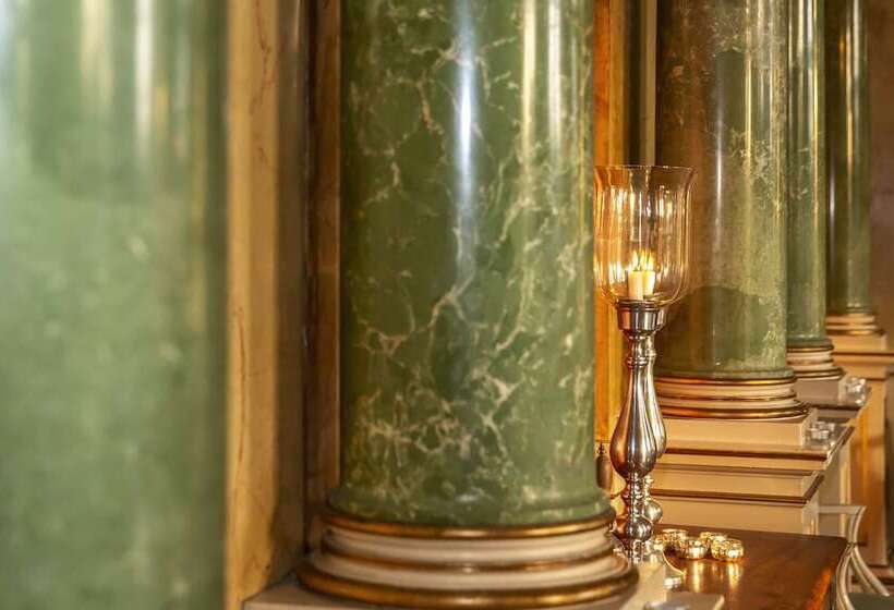 هتل Fuglsang Herregaard