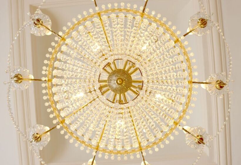 ホテル Restaurant Schweizerhof