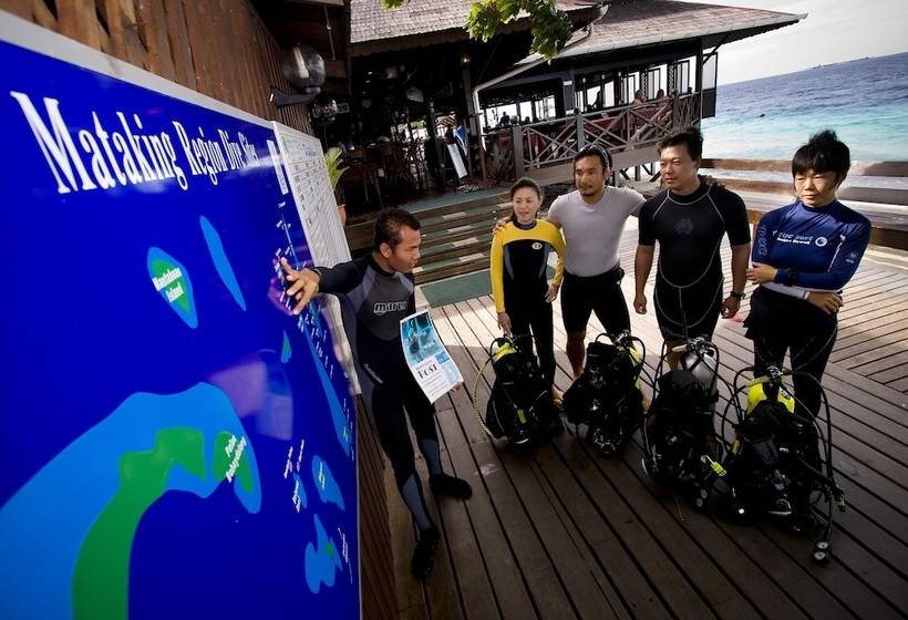 酒店 The Reef Dive Resort