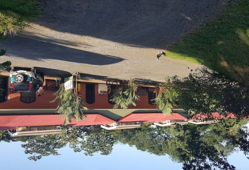 ホテル Vista Al Tortuguero