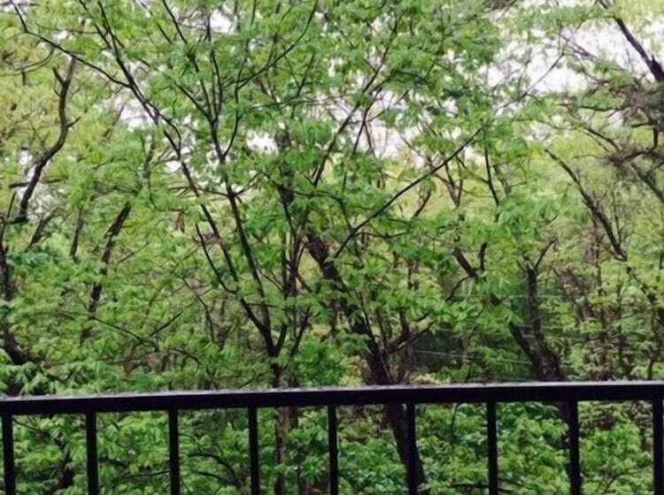 فندق على الطريق Compton Ridge Resort