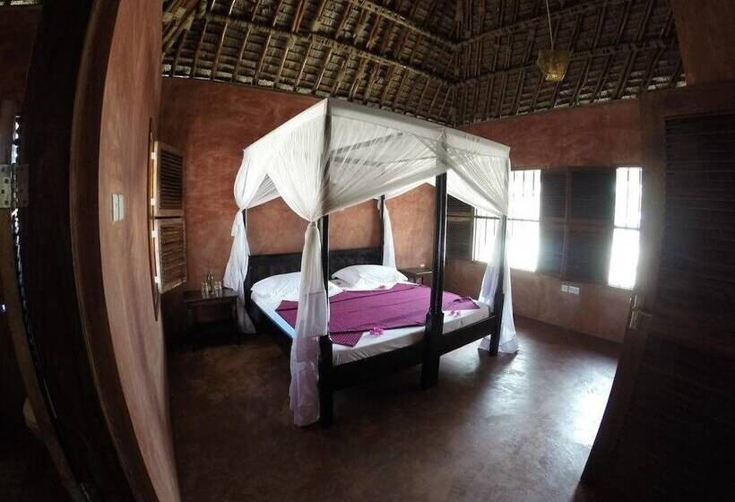 بنسيون Kijongo Bay Beach Resort