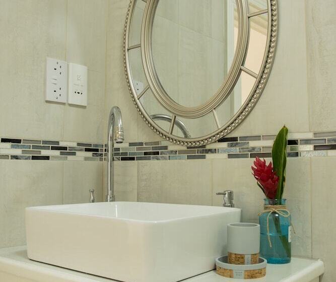 پانسیون Sea Piton View Apartment