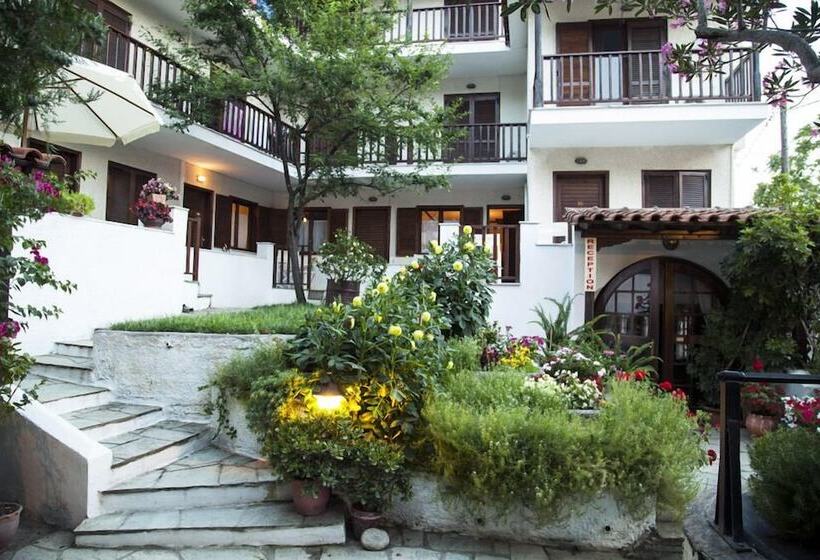 Apartments Hotel Magani