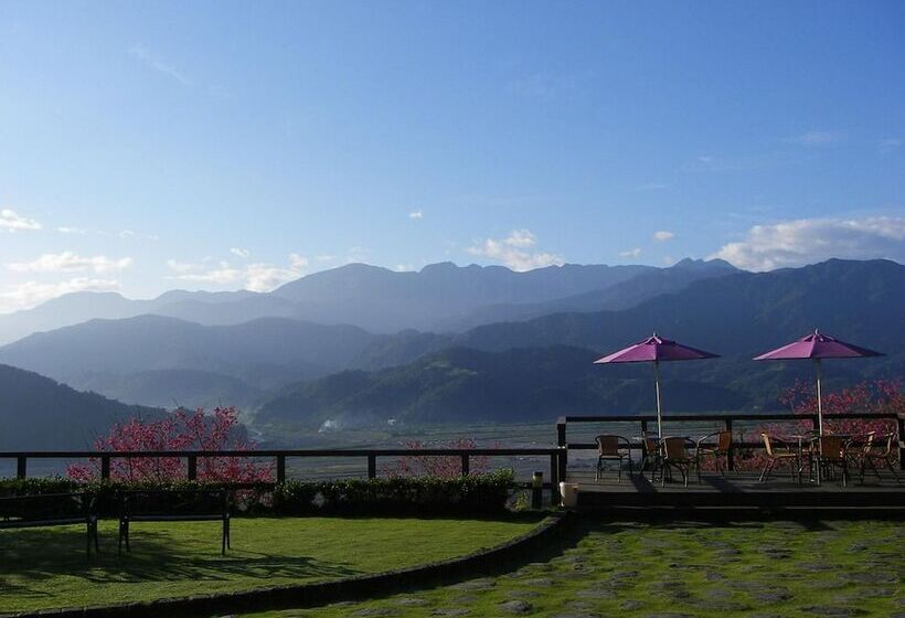 تختخواب و صبحانه Yilan Ya Lu Homestay