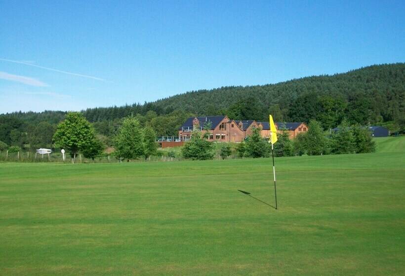 فندق فئة نجمة واحدة The Lodge On The Loch Of Aboyne