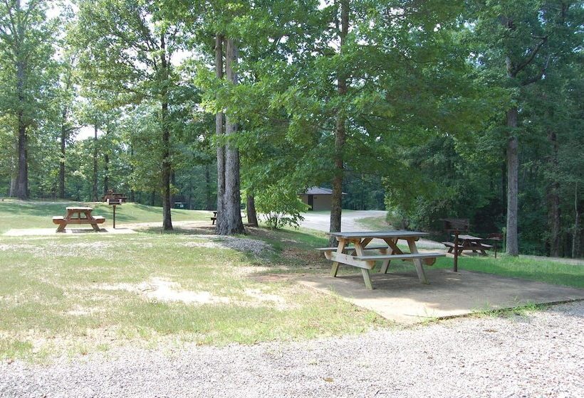 فندق Cherokee Landing Campground