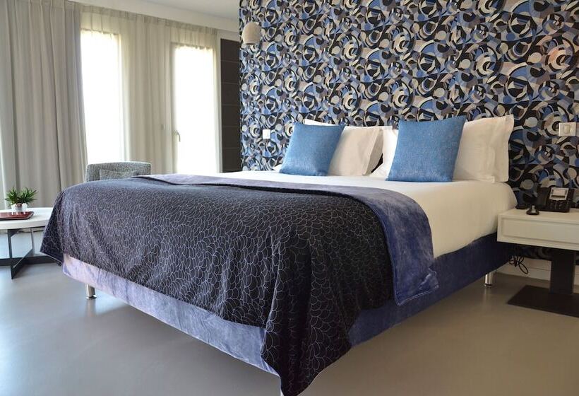 ホテル Hôtel Thierry Drapeau
