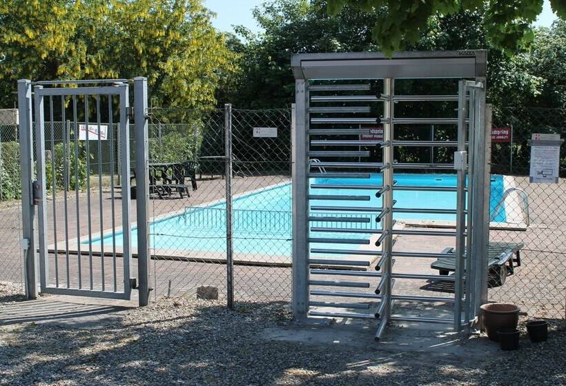 فندق Nordsjællands Feriepark & Camping