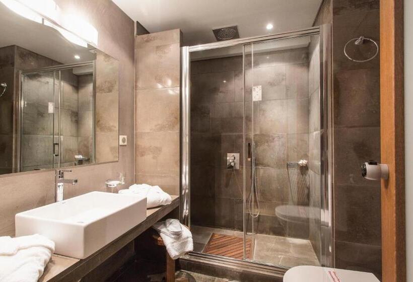 Orizontes Tzoumerkon Hotel Resort