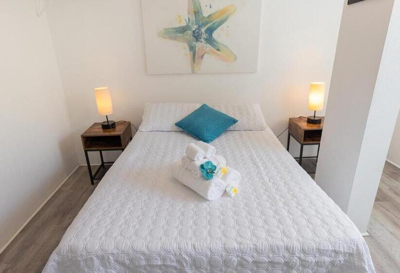 پانسیون Vieques Tropical Guest House