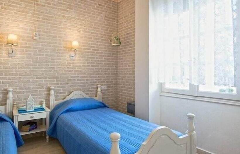 Alkionides Seaside Apartments
