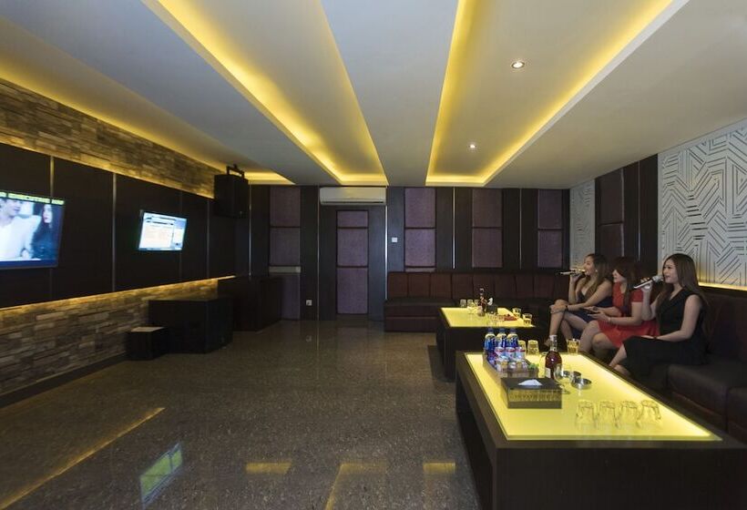 هتل Dalton Makassar