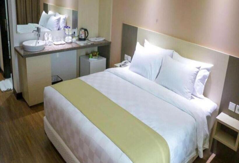 هتل Dalton Makassar