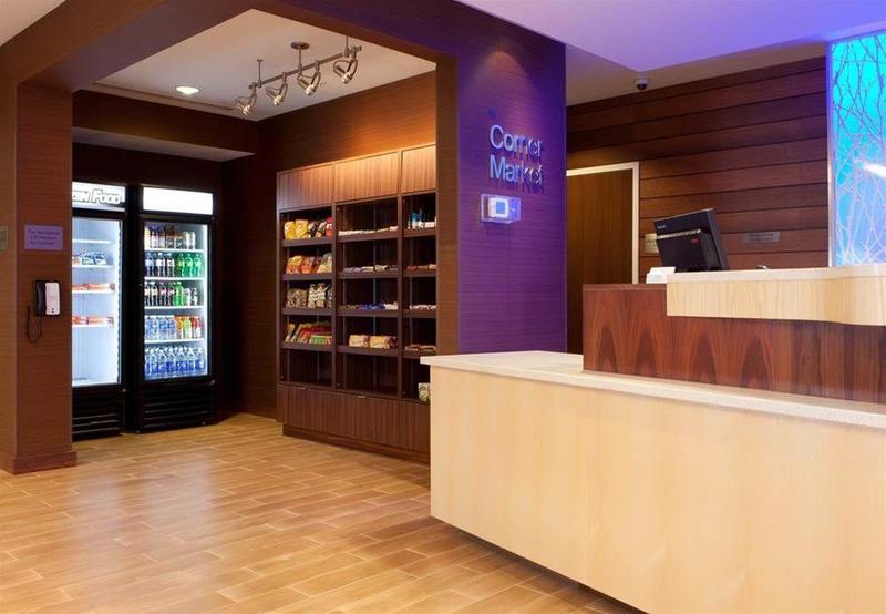 בית מלון כפרי Fairfield Inn & Suites By Marriott Lethbridge