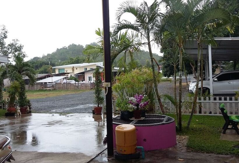 هتل Him Doi House