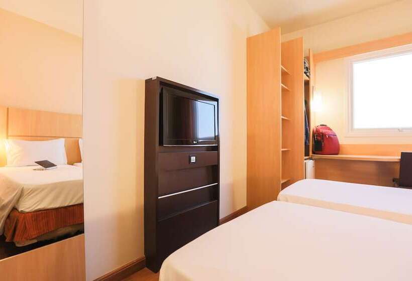 هتل Ibis Montes Claros Shopping
