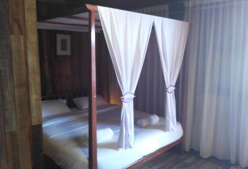 هتل Joe Fisherman Inn