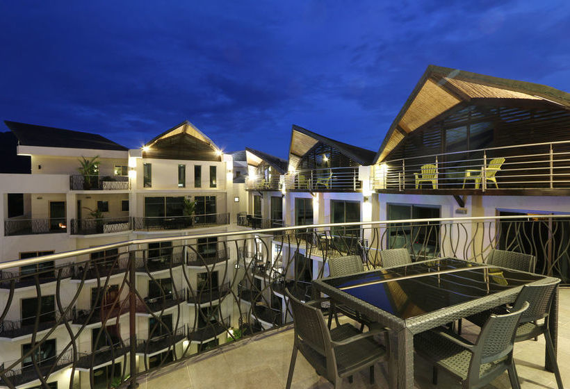هتل Sky Penthouses 3br 3,5 Bth  6br 5,5bth At Oceano