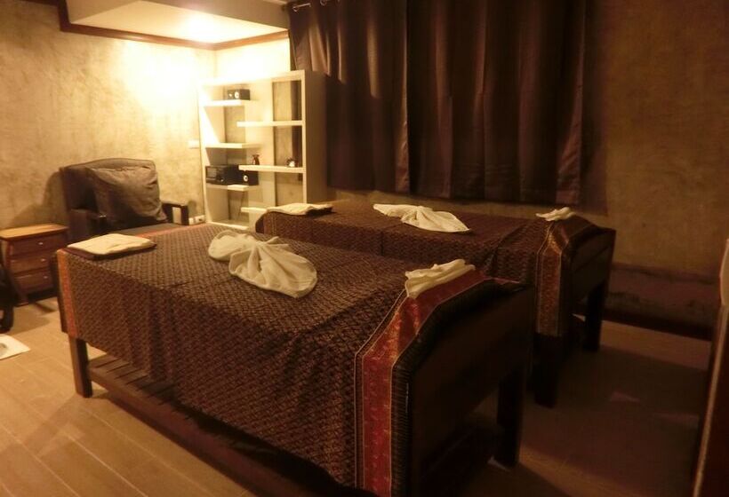 فندق The Chaya Resort And Spa