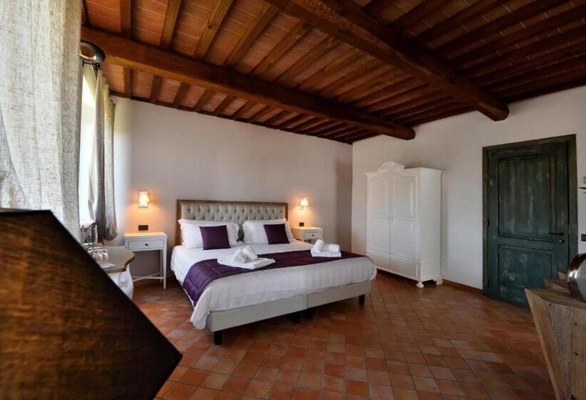 Porsenna Resort