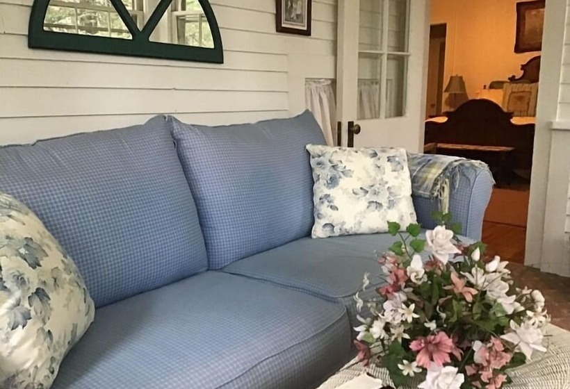 مبيت وإفطار Brookview Manor Inn