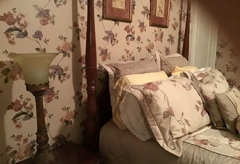 مبيت وإفطار Brookview Manor Inn