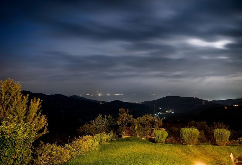 ベッドアンドブレックファースト Gerofotis Traditional Guesthouse Est 1892   Close To Aigio, Akoli, Selianitika
