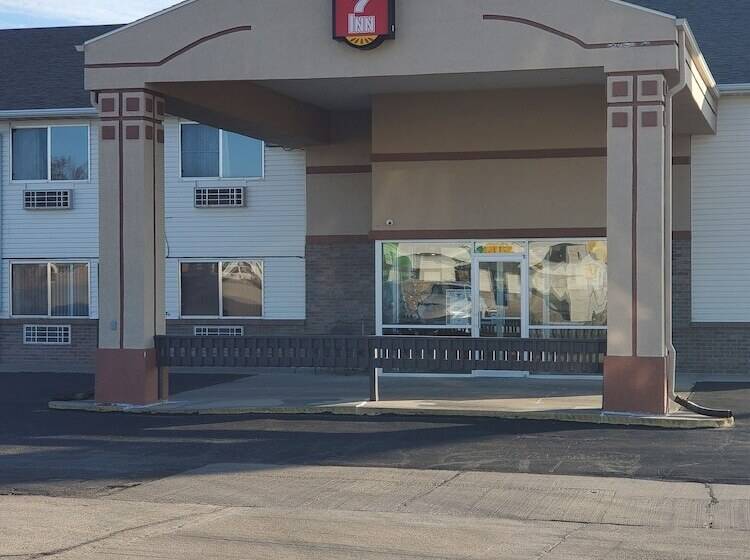 酒店 Super 7 Inn