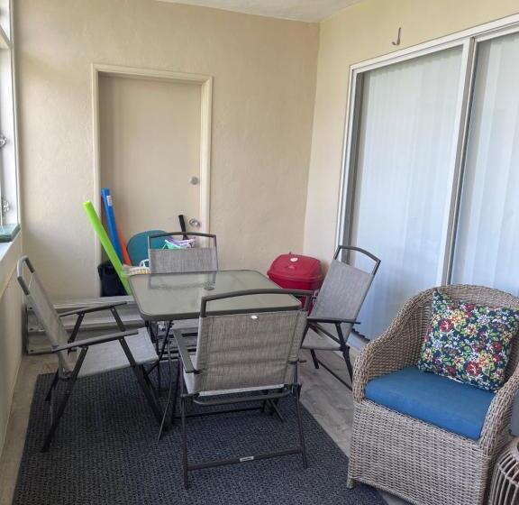 Crystal Cove Villas