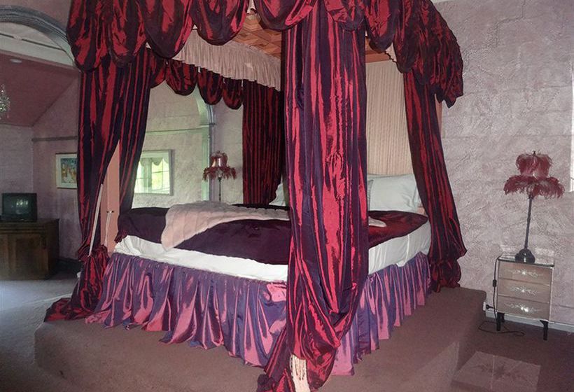 مُتل Casuarina Estate