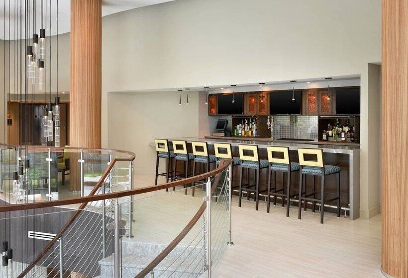 هتل Four Points By Sheraton Coral Gables