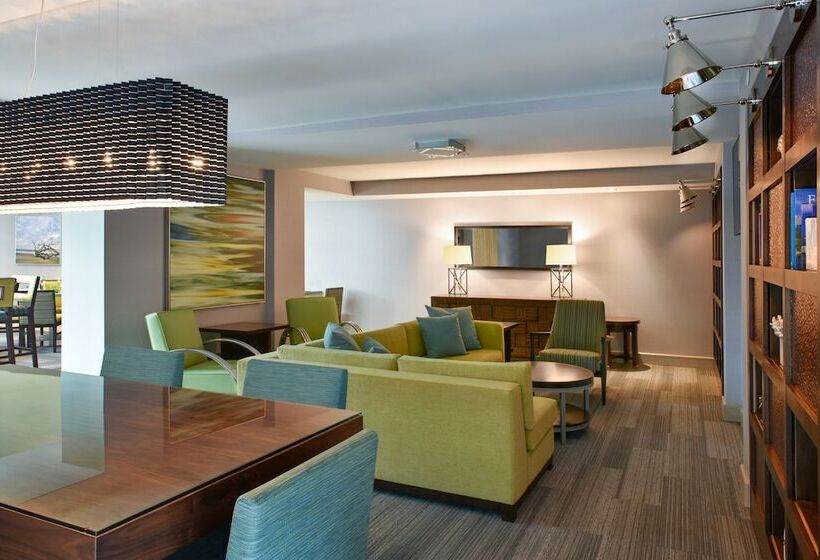 هتل Four Points By Sheraton Coral Gables