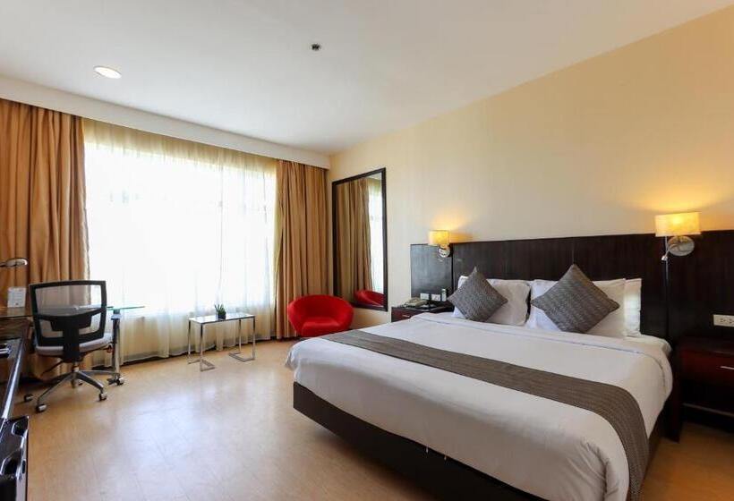 فندق Paseo Premiere