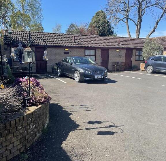 هتل The Star Inn